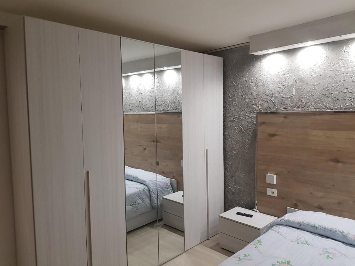 Massaro Apartments Via Bramante Pescara Ngoại thất bức ảnh
