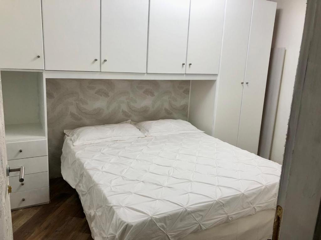 Massaro Apartments Via Bramante Pescara Ngoại thất bức ảnh